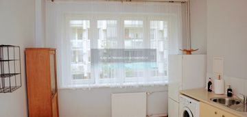 Powiśle- ciche mieszkanie z balkonem