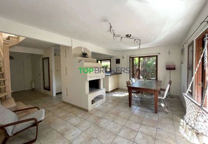 Przytulny dom dla rodziny lub firmy, ogródek