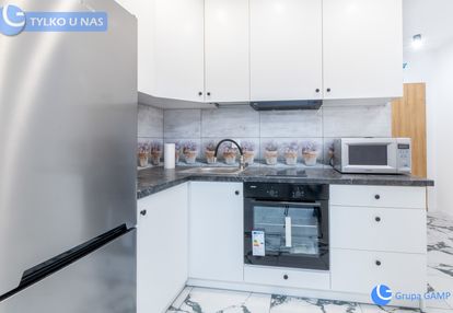 24 m² | jasne | studio | rondo hipokratesa