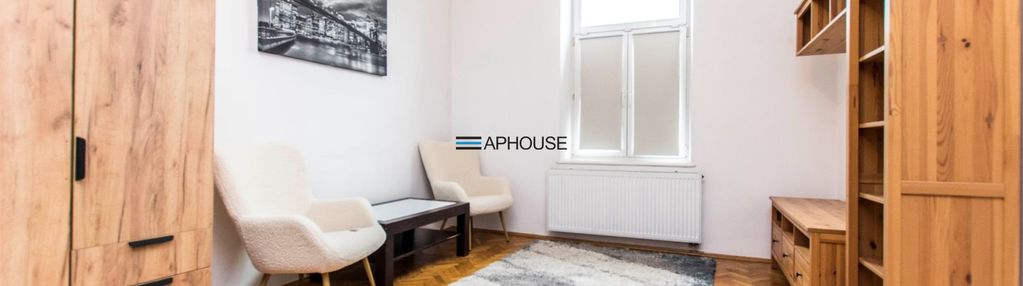 Blisko kładki i wisły/rynek podgórski/eng