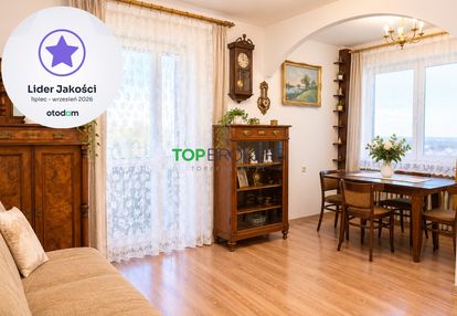 Eleganckie trzy pokoje przy placu teatralnym