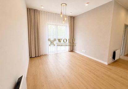 Nowoczesny apartament przy lesie – nowe chechło