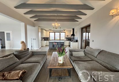 Elegancki dom parterowy w walendowie