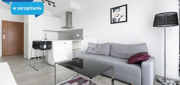 Komfortowy apartament w atrium