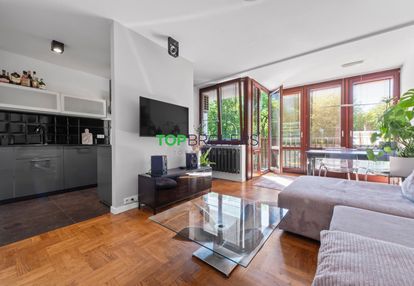 Eleganckie 3 pokoje przy metrze, klimatyzacja