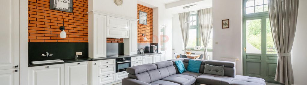 2 pokoje w ekskluzywnej kamienicy