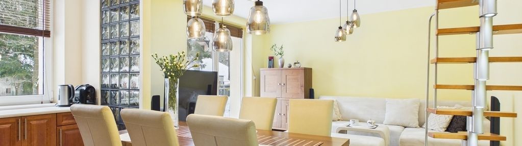 Przestronne dwupoziomowe mieszkanie blisko centrum