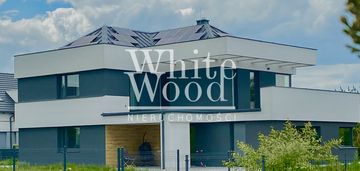 Nowoczesny dom 7 pokoi z widokiem na zatokę