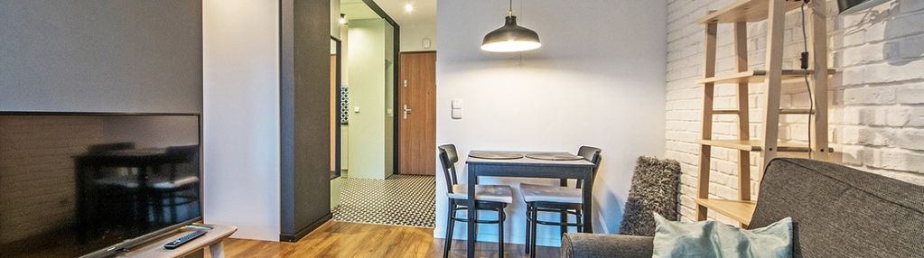 Kompaktowy apartament blisko obc z halą garażową