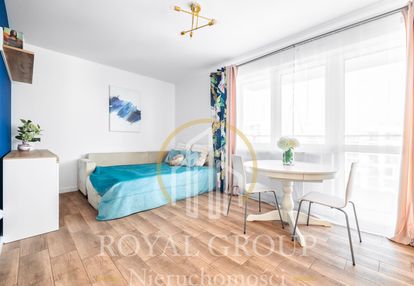 Kawalerka, do wejścia, miejsce postojowe