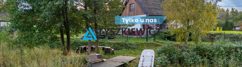 2 domy z linią brzegową jeziora i opcją wynajmu!