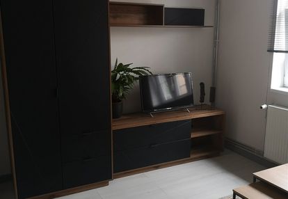 Kawalerka yellow dot