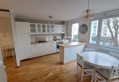 Funkcjonalne 2 pokoje 43m² na os. wojska polskiego