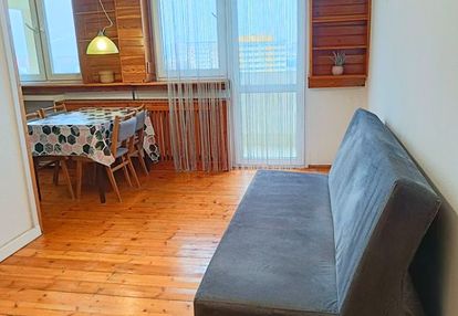 Gądów-2pok-35m2-media miejskie-duży balkon-komórka
