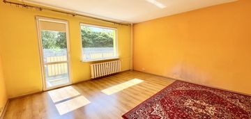 Duże mieszkanie 4 pok z balkonem parter