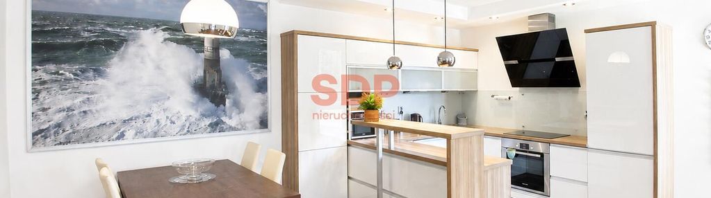 Luksusowy apartament z garażem w centrum łodzi