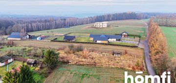 Działka budowlana 18 arów - zrąb