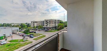 Koniuchy- 2 pokoje, osobna kuchnia, cegła