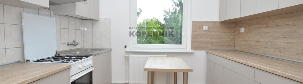 3 oddzielne pokoje,balkon,parking,żeromskiego