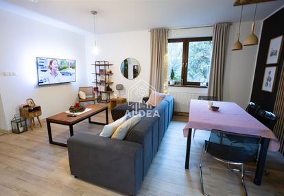 Rodzinny dom z basenem w rynarzewie