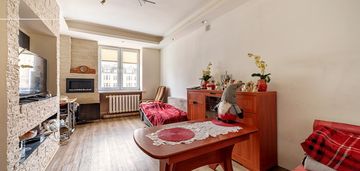 Świetna lokalizacja-do wynajmu-do odświeżenia