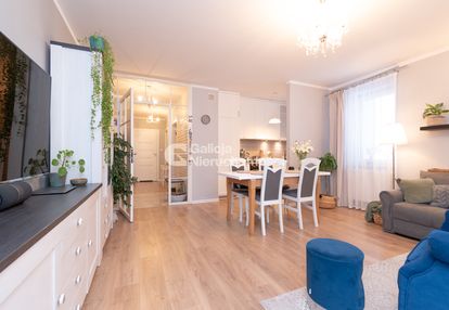 Przestronne 3 pokoje z dwoma balkonami |niski blok