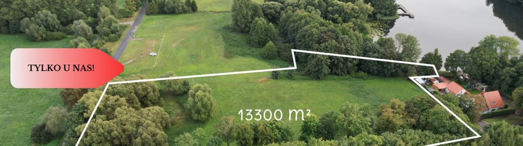 Działka budowlana z linią brzegową jeziora dużego