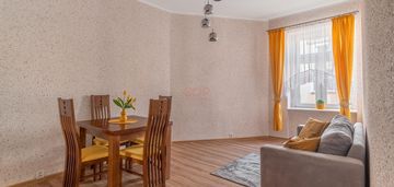 2 pokoje w kamienicy przy wólczańskiej