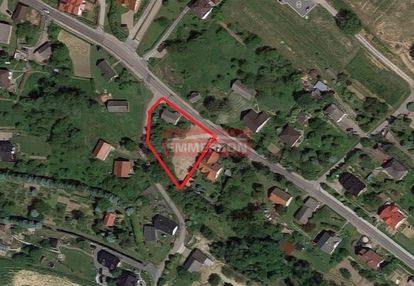 Działka z dojazdem komunikacją miejską