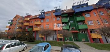 Okolice ul. alpejskiej  nowe2000/balkon