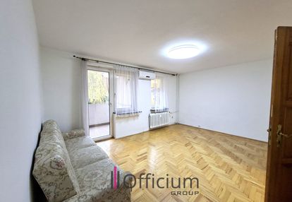 Dwa oddzielne pokoje z balkonem, rondo krwiodawców