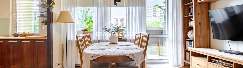 Duże mieszknie 3 sypialnie salon balkon