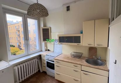 Pokój z osobną kuchnią, blisko metro