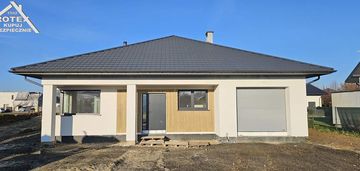 Straszęcin - nowy dom do wykończenia