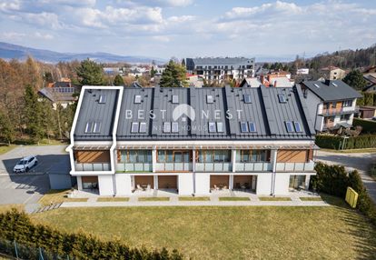 Dwupoziomowy apartament z widokiem na góry