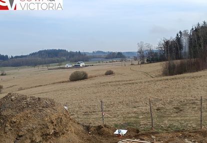 Nowoczesne domy z rozległymi widokami.