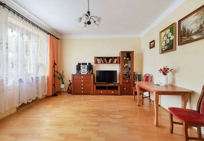 3 pokoje z dużym ogrodem