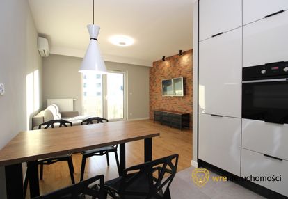 Nowoczesne | balkon | klimatyzacja | port popowice