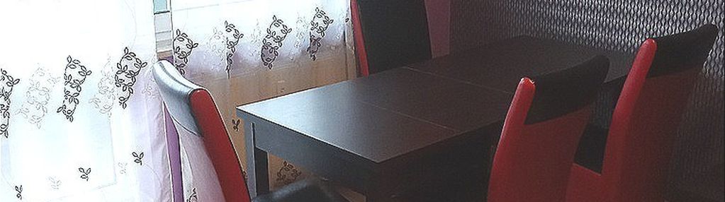 Mieszkanie dwupokojowe z balkonem i parkingiem.