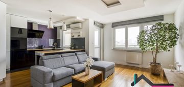 3-pokojowe, odnowione, dużo szaf!