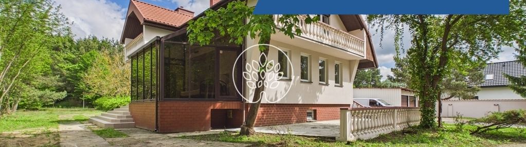 Wyjątkowy dom, las, ogród, przestrzeń gospodarcza.