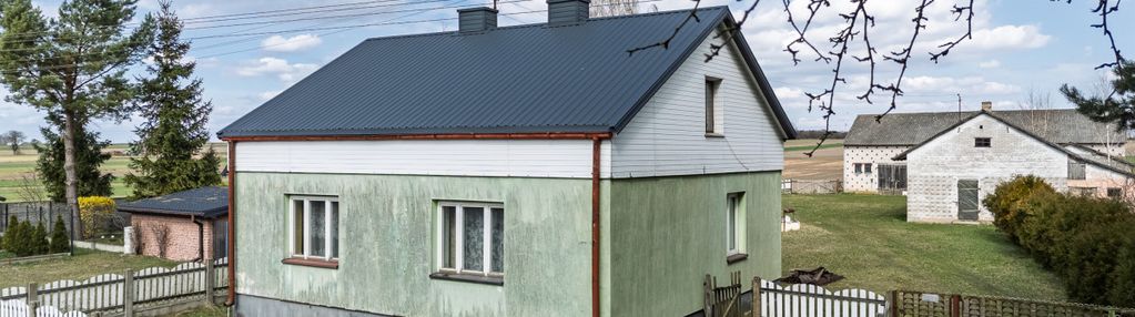 Działka z domem w otoczeniu lasów