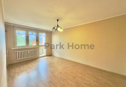 3 pokojowe mieszkanie z balkonem, do remontu