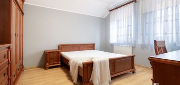 Bezczynszowe 3 pok. duży taras, strych, garaż