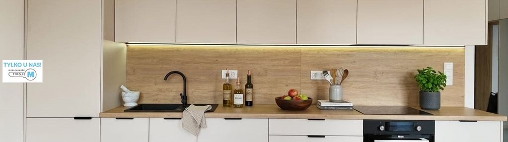 Dwa pokoje po remoncie w apartamentowcu na5piętrze