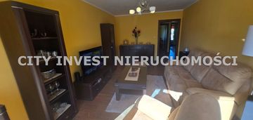 2 pokojowe modrzewiowa -osobna kuchnia