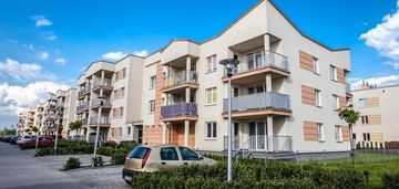 3 pokoje 54 m², centrum radzymina, parking.