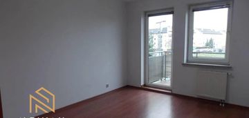 2 niezależne pokoje/ balkon/ komórka