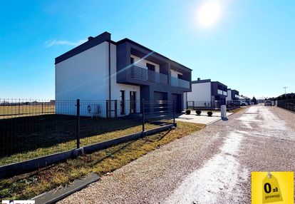 Nowy dom w zabudowie bliźniaczej piotrkowie