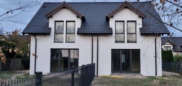 Walerianowo i 113,80 m2 i 3 sypialnie i ogród